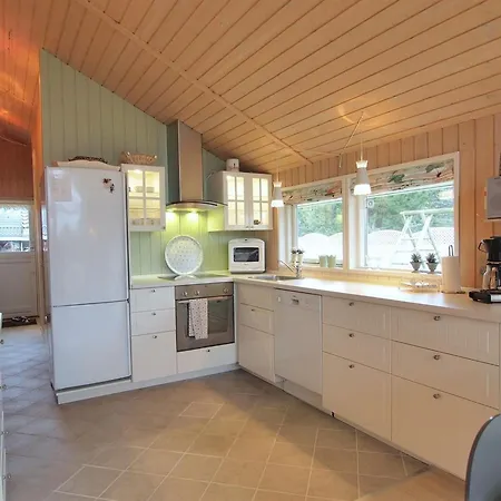 Lilia - 900m From The Sea By Interhome Hébergement de vacances *